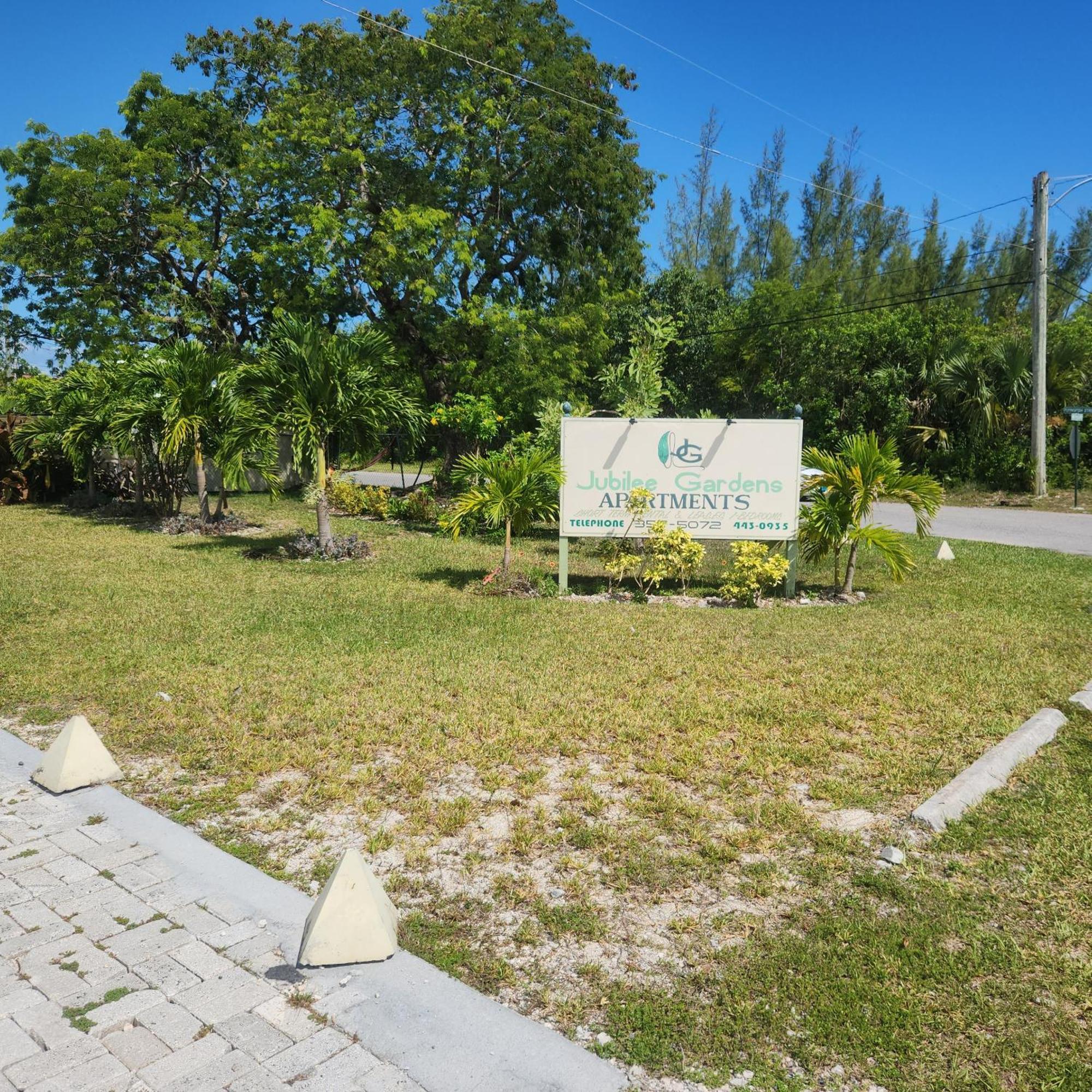 Jubilee Gardens Freeport Hotel Exterior foto